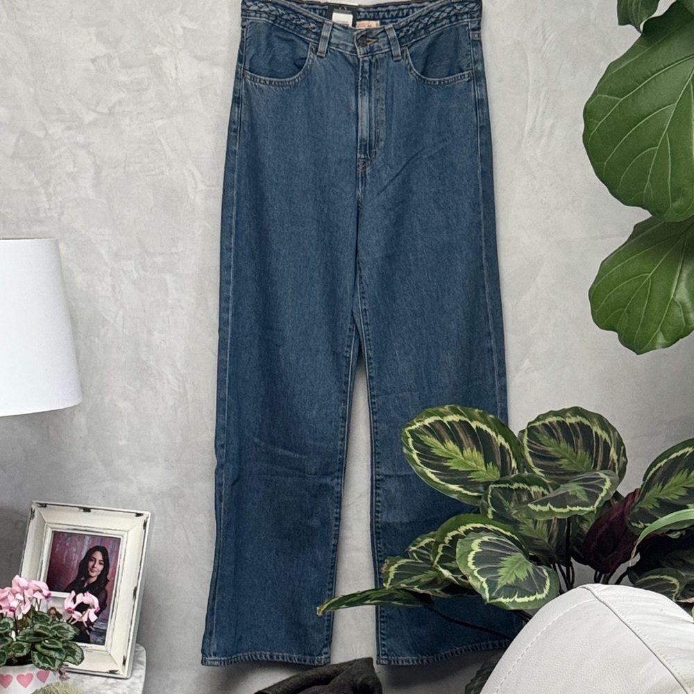 Levi's Dark Blue Ribcage Wide Leg super highrise Jeans